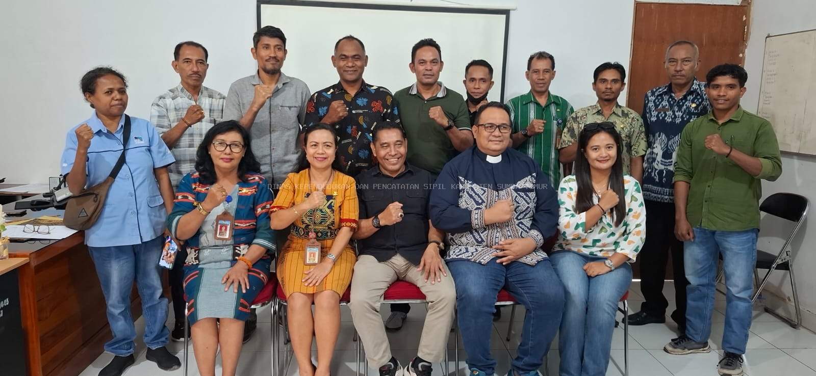 Forum Konsultasi Publik (FKP) Standar Pelayanan Disdukcapil Kabupaten Sumba Timur